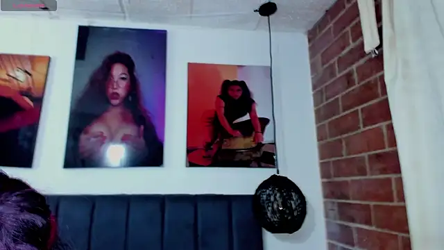 kyliejenner_hot webcam