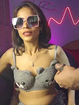Ivy_the_goddess webcam