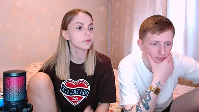 juliaanddima webcam