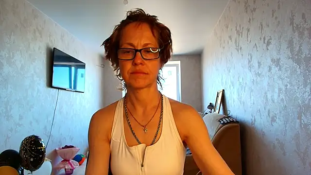 lioraweiss - LioraWeiss's free webcam - UK Sex Cams