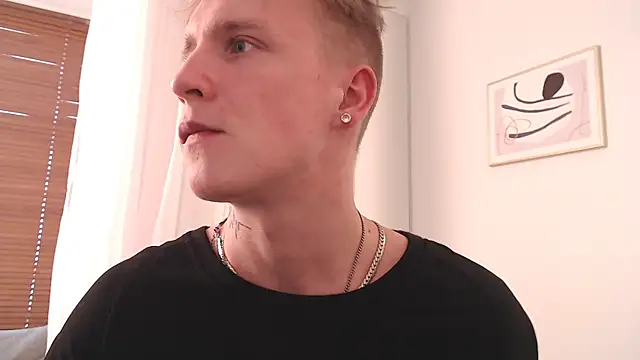 AlexxSweet webcam
