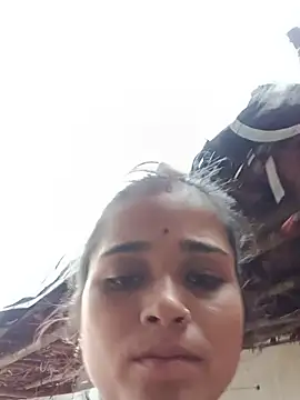 Deepjakolirr webcam