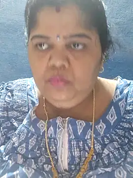 tamilthanushri webcam