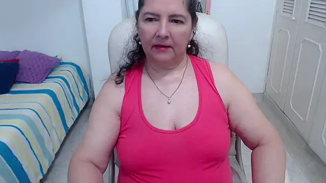 leonela_69 webcam