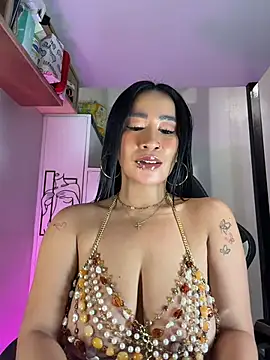 AsianMilfSheryl
