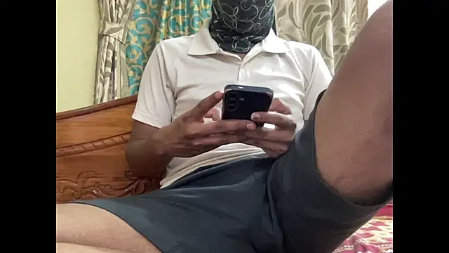 Slave_Aryan webcam