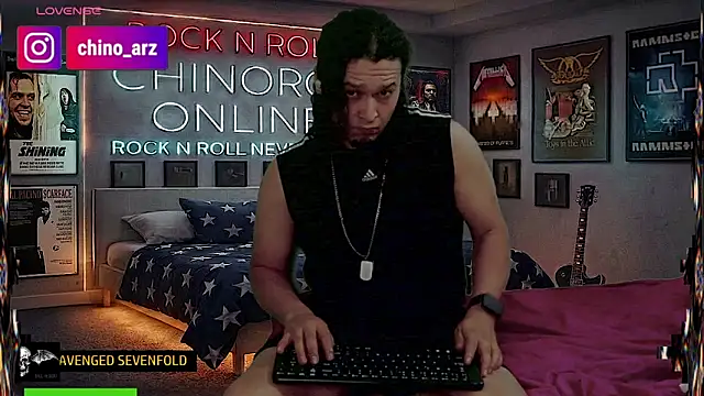 chino_roz webcam