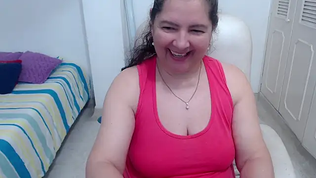 leonela_69 webcam