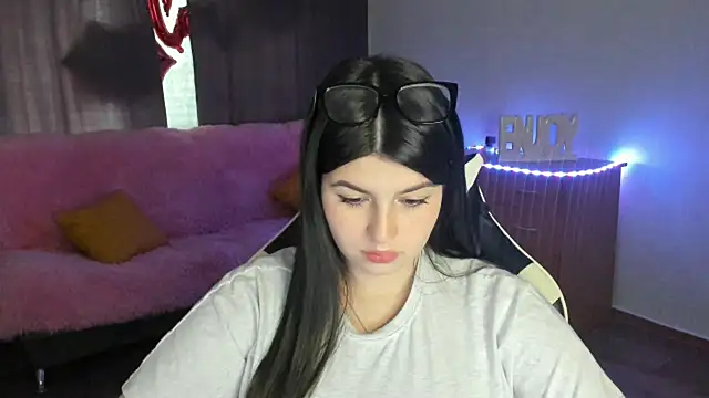 KisaModel webcam