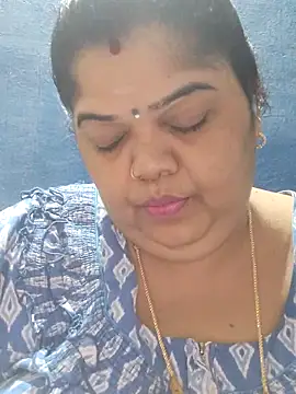 tamilthanushri webcam