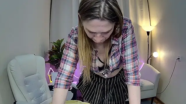 TessaDaybreak webcam