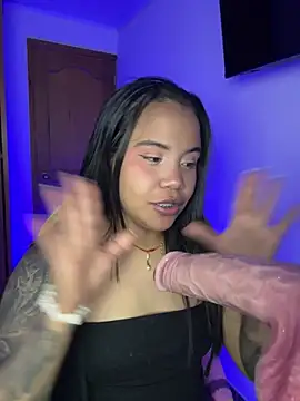 leila_22 webcam