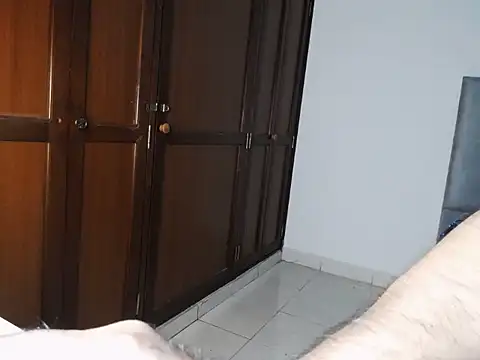 zeussexyhot webcam