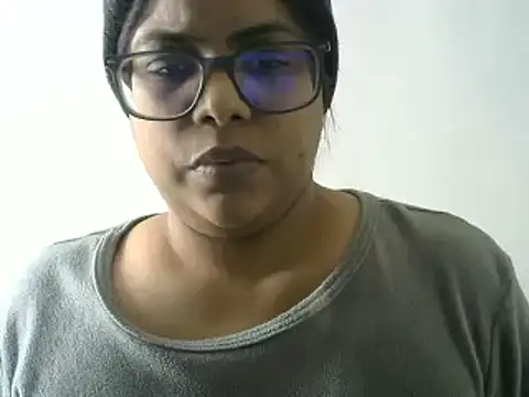 Sultryindianx100 webcam