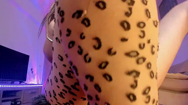 kylieety webcam