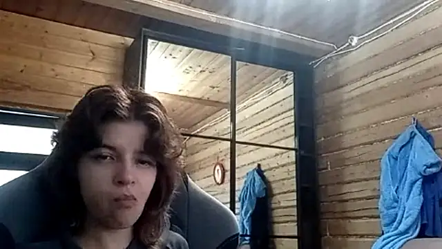 LowkeyIndigo webcam