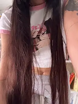 LolloLara91 webcam