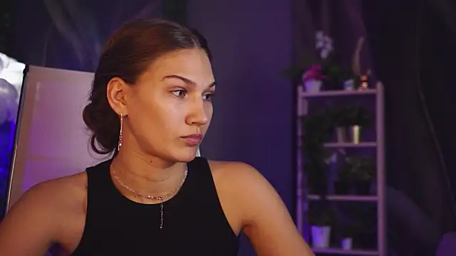 Sweet_Emilya webcam