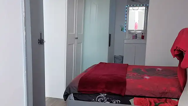 HotSpicyGujju webcam