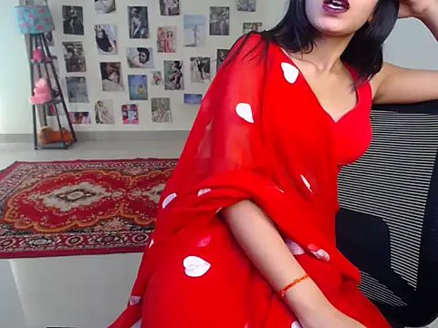 sweety_gaur webcam