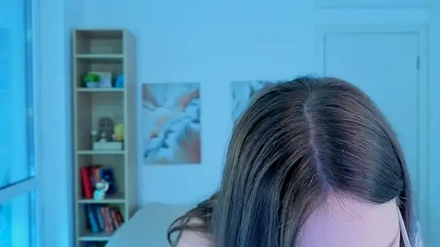MilenaSaint webcam