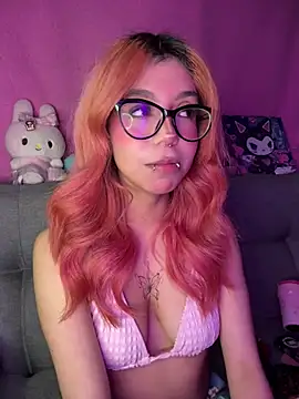 Valen-Foxx1 webcam