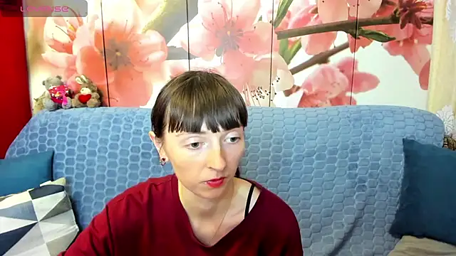 TayanaJons webcam