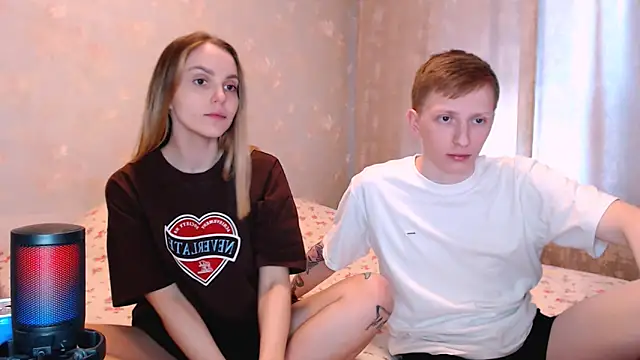 juliaanddima webcam