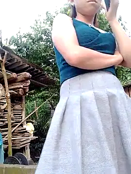 Zara-Lina webcam