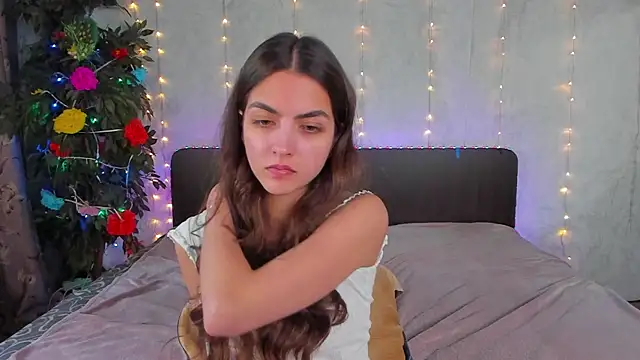 Milana_Crystal_ webcam
