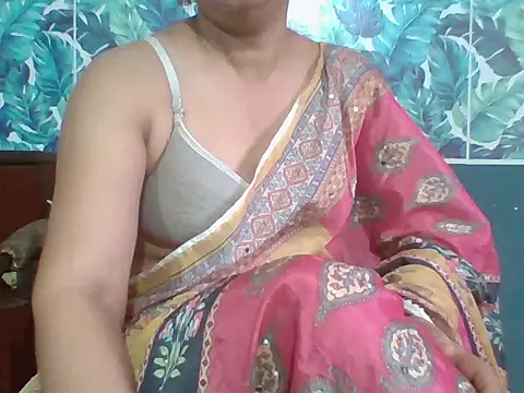 Marathi_q4een01 webcam