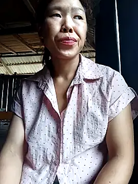 Ngocmi909 webcam