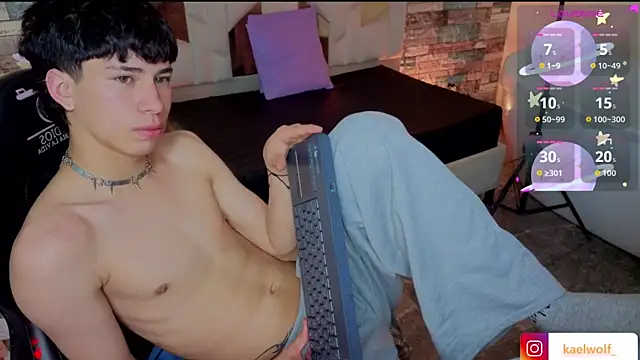 kaelwolf_tay webcam