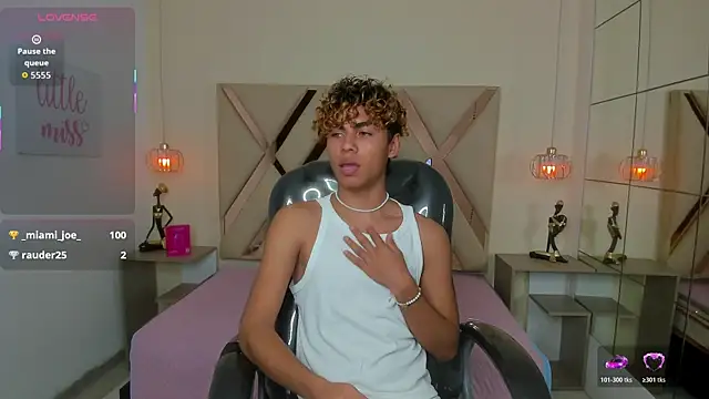 Anyelo_Twink webcam