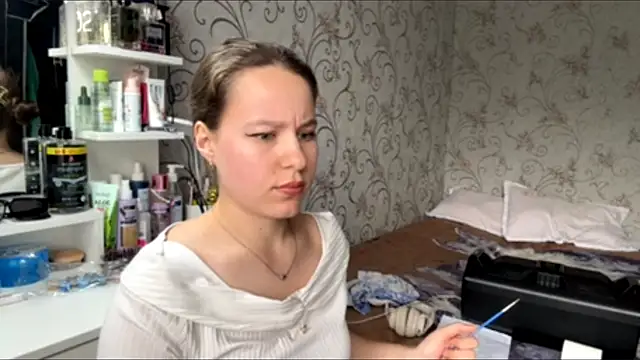 KathyrnEdmison webcam