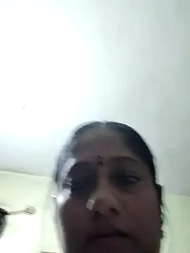 yamini1431 webcam