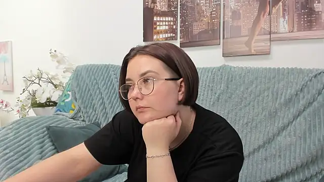 Sweetie_Rozzy webcam