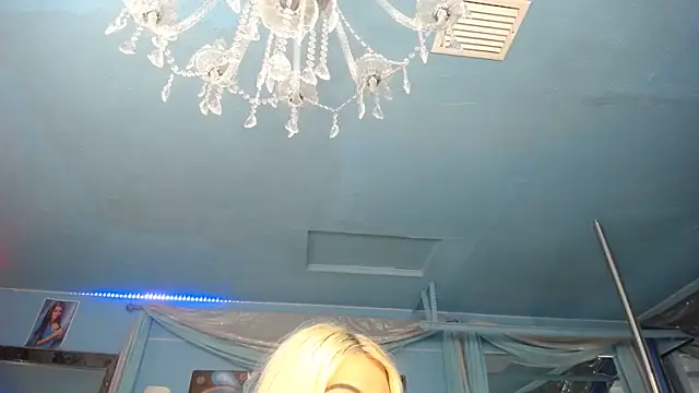 ADRIANNA_FOX webcam