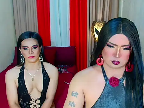 Incredible_Shemale webcam