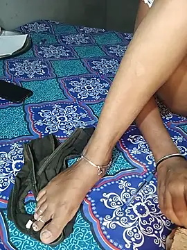 super_bhabhi_indian - Super_bhabhi_Indian's free webcam - UK Sex Cams
