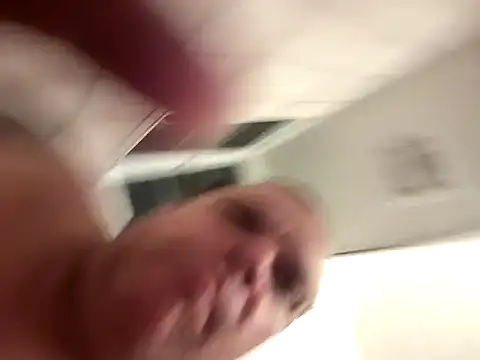 HoldThisForMePlease webcam
