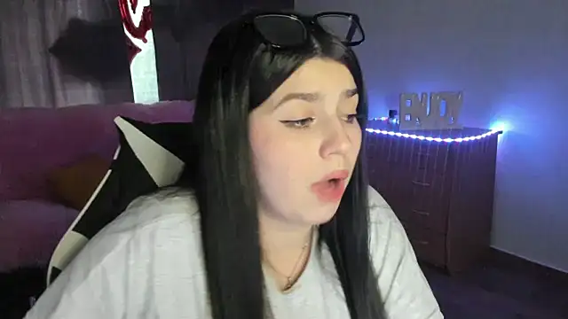 KisaModel webcam