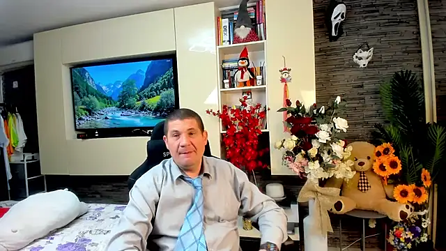 SpartacusDaddy48 webcam