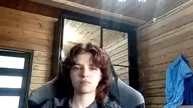 LowkeyIndigo webcam