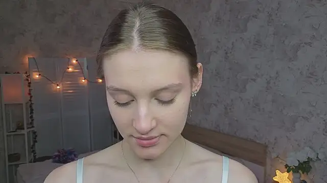 LianneBynon webcam