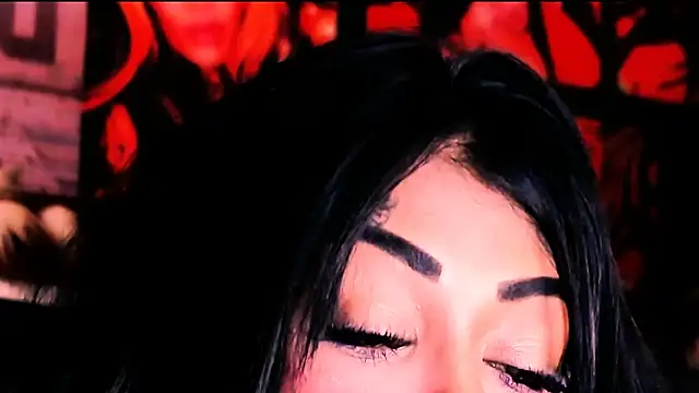 indian_dreamgirl webcam