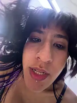 Violet_rousse7 webcam
