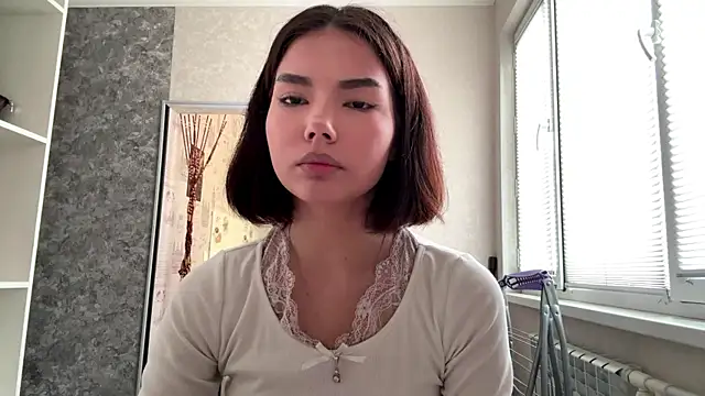 MarylnMonnier webcam