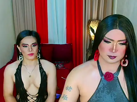Incredible_Shemale webcam
