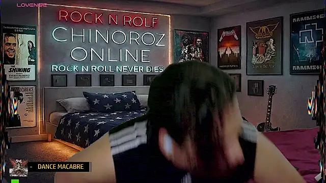 chino_roz webcam